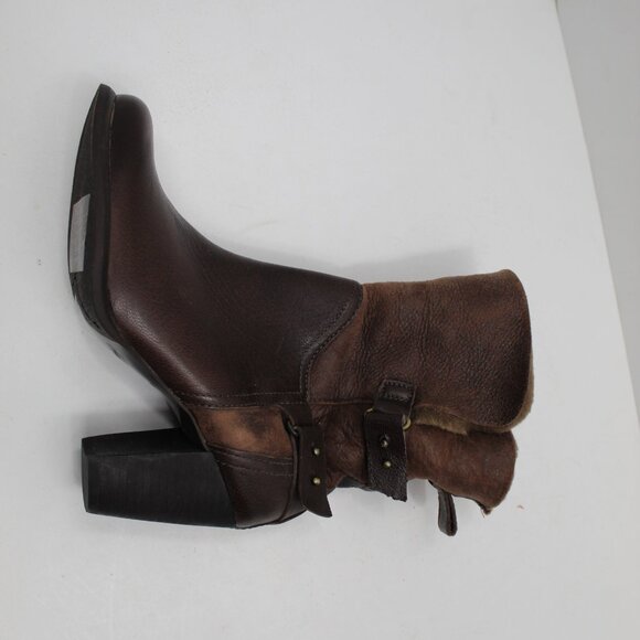 UGG Jayne Women's Fold Over Stacked Heel Boots - Picture 5 of 8